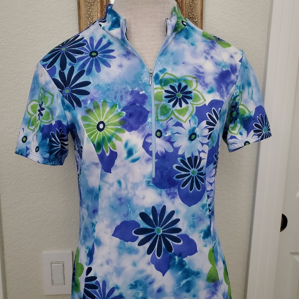 SheBeest Biking Jersey Size Small